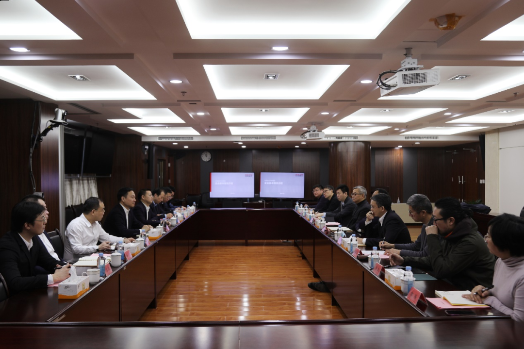 余红辉会见中国建科党委书记、董事长文兵一行(图1)
